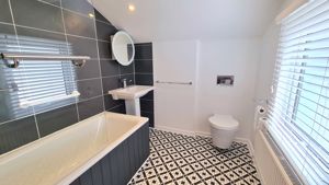 Photo 1- click for photo gallery